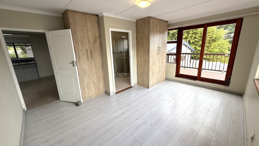 To Let 4 Bedroom Property for Rent in Costa Sarda Western Cape